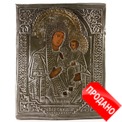 Старинная деревянная Иверская икона Пресвятой Богородицы (икона Иверской Божией Матери, Портаитисса, Привратница, Вратарница) в окладе. Россия, Центральные регионы империи, XIX век. Старинная деревянная Иверская икона Пресвятой Богородицы (икона Иверской Божией Матери, Портаитисса, Привратница, Вратарница) в окладе. Россия, Центральные регионы империи, XIX век.